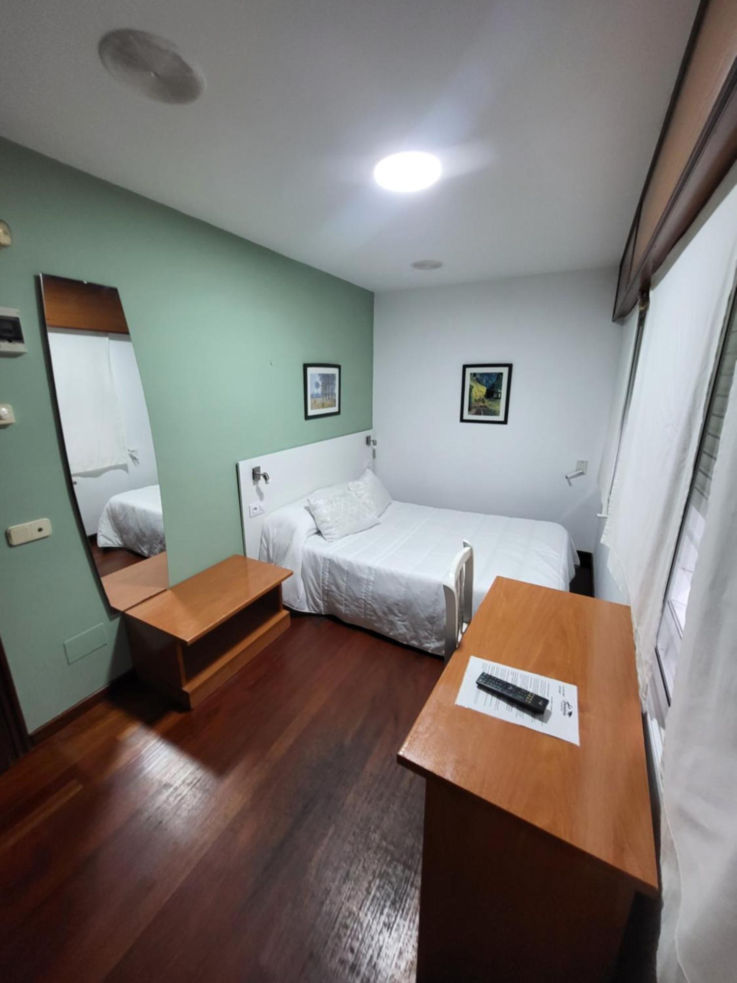 Hostal La Frontera Φερόλ Εξωτερικό φωτογραφία